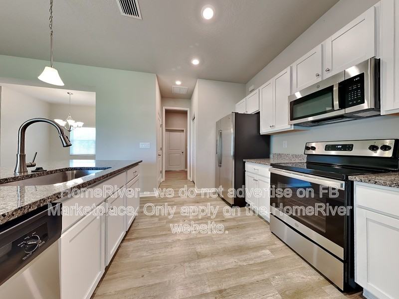 18511 Ellen Ave - Photo 2 of 24