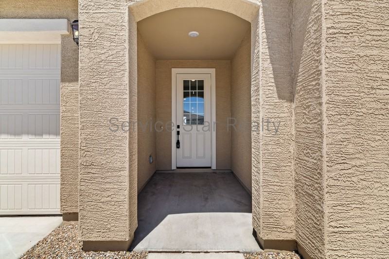 4144 W Eli Dr - Photo 3 of 24