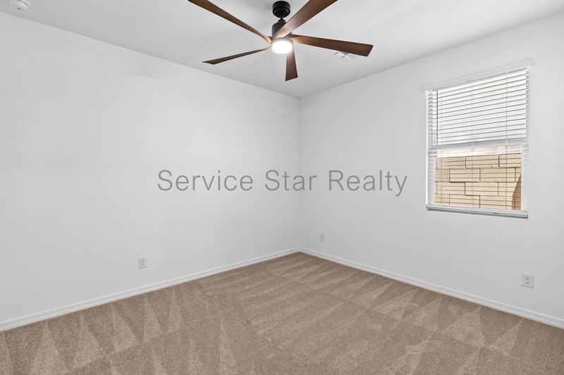 4144 W Eli Dr - Photo 7 of 24