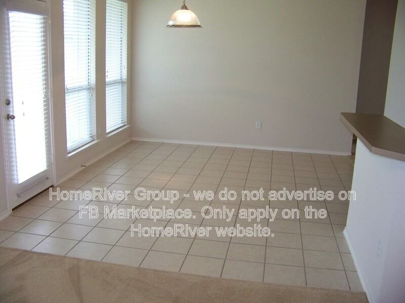 2215 Overton Dr - Photo 5 of 13