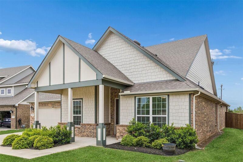 2513 Loudon St W - Photo 2 of 33