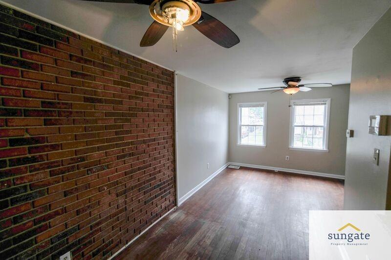 5319 Wasena Ave - Photo 6 of 22