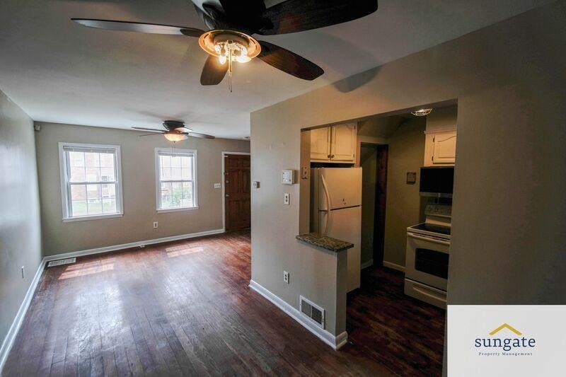 5319 Wasena Ave - Photo 7 of 22