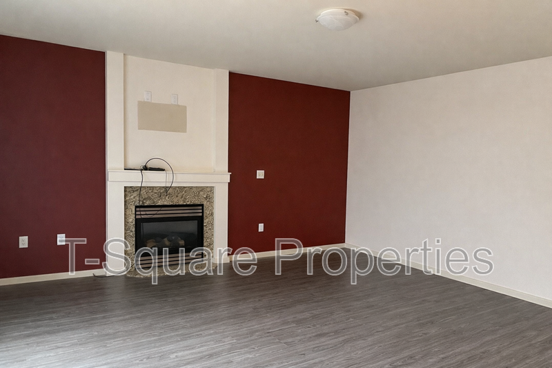 7506 18th St Se - Photo 2 of 19