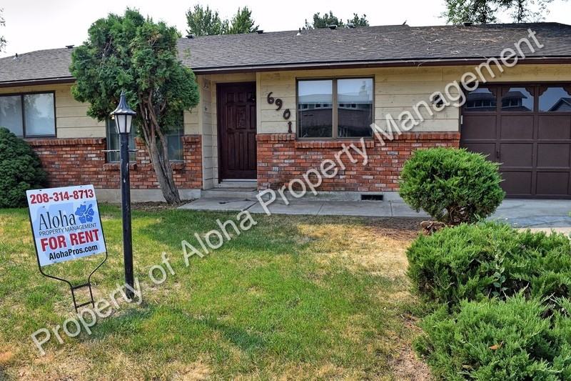 6901 W Freemont St - Photo 2 of 11