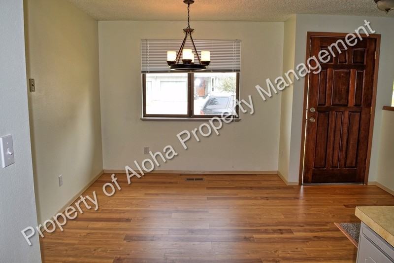 6901 W Freemont St - Photo 6 of 11