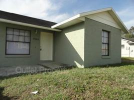 featured image of 7526 University Garden Dr