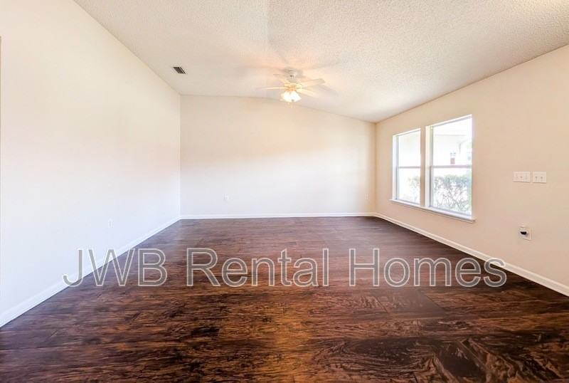 11646 Carson Lake Dr - Photo 4 of 19