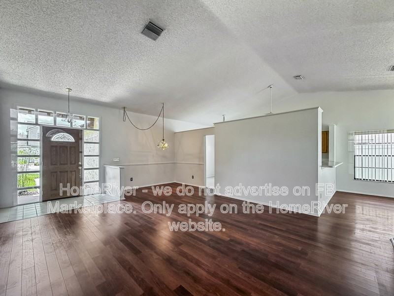 726 Birgham Pl - Photo 2 of 23
