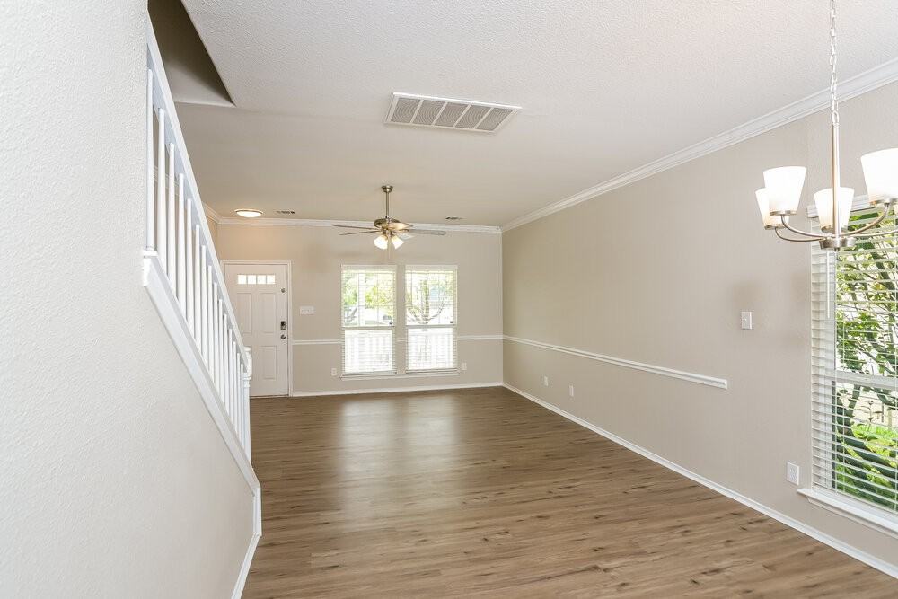 8639 Sunny Oaks - Photo 5 of 17