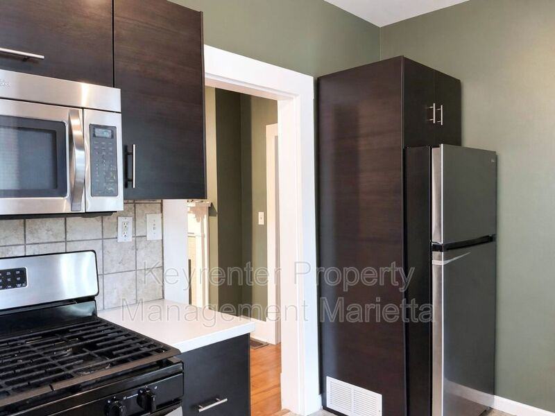 5120 Newark Ave #A - Photo 4 of 16