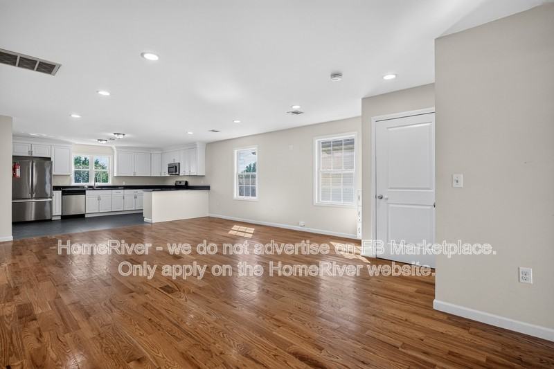 508 2nd Ave #2 - Photo 6 of 21