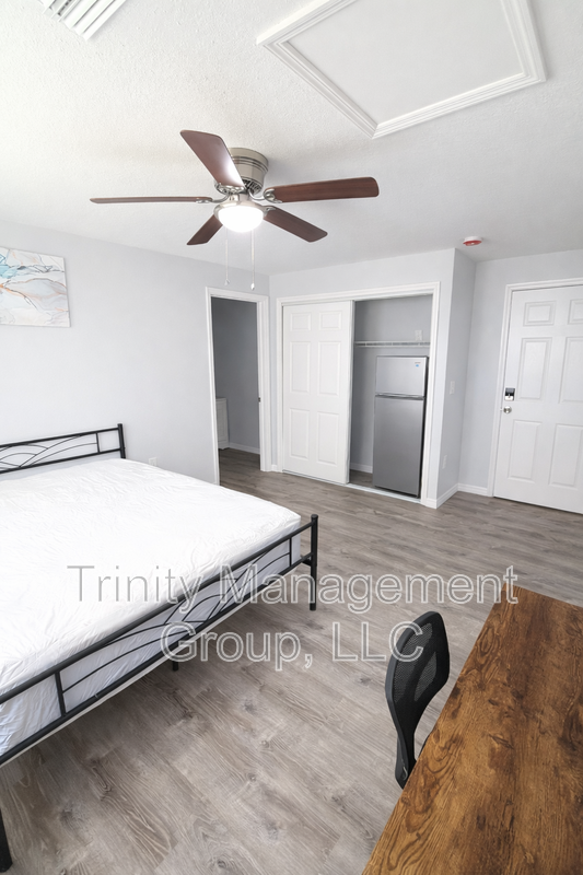 1509 Winding Way E - Photo 5 of 13
