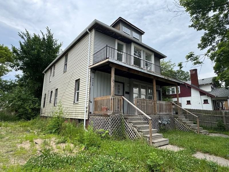 4720 Garland St - Photo 2 of 13