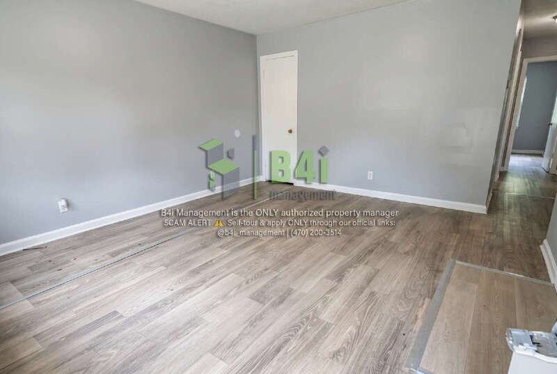 5421 Susan Ln - Photo 2 of 16