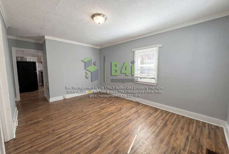 518 2nd Ave - Photo 4 of 12