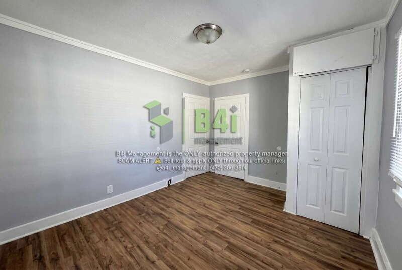 518 2nd Ave - Photo 7 of 12