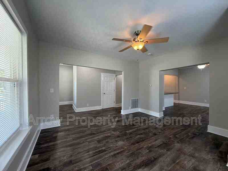 724 N 30th St - Photo 3 of 27