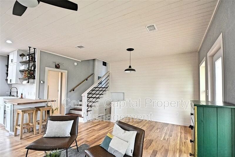 2902 Katy St - Photo 3 of 11