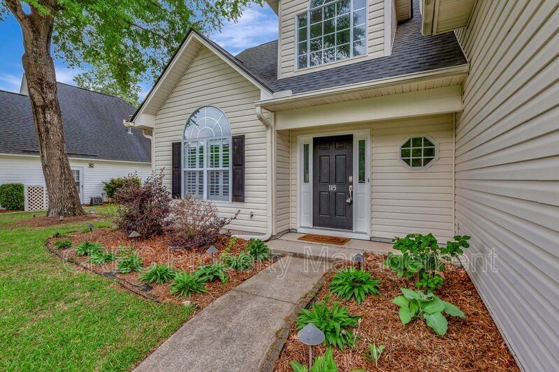 115 Tattingstone Way - Photo 2 of 33