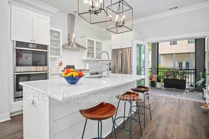 1636 Florentia St - Photo 2 of 36