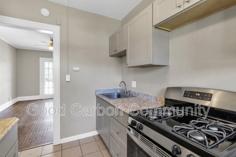 2098 Delaware Ave #3 - Photo 2 of 15
