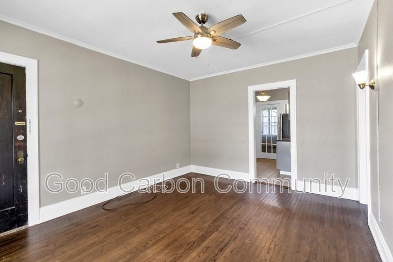 2098 Delaware Ave #3 - Photo 7 of 15