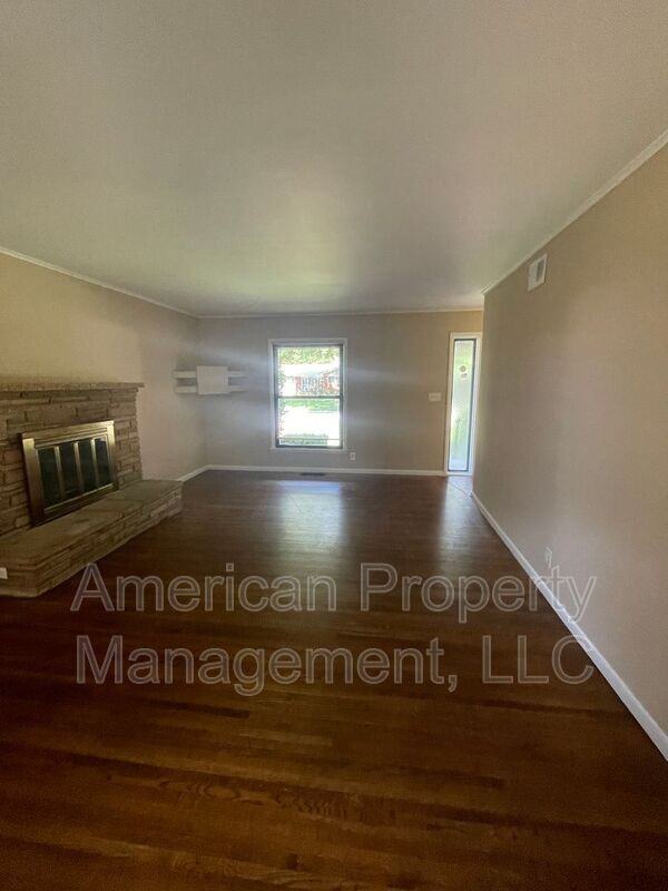 2622 S 74th East Ave - Photo 2 of 13