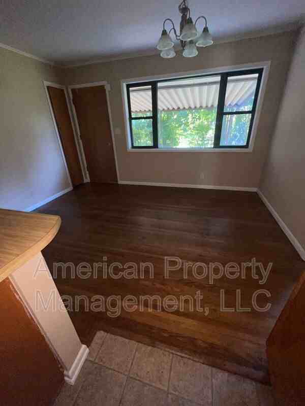 2622 S 74th East Ave - Photo 4 of 13
