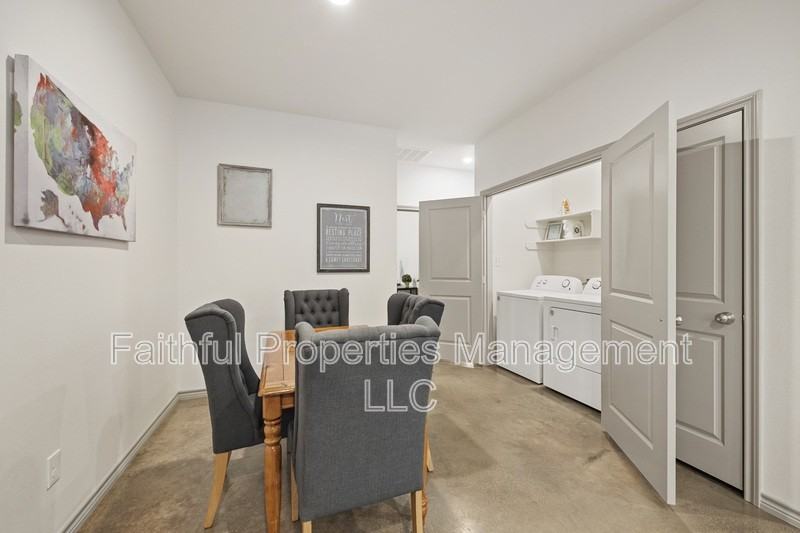 16246 County Road 4137 - Photo 4 of 8
