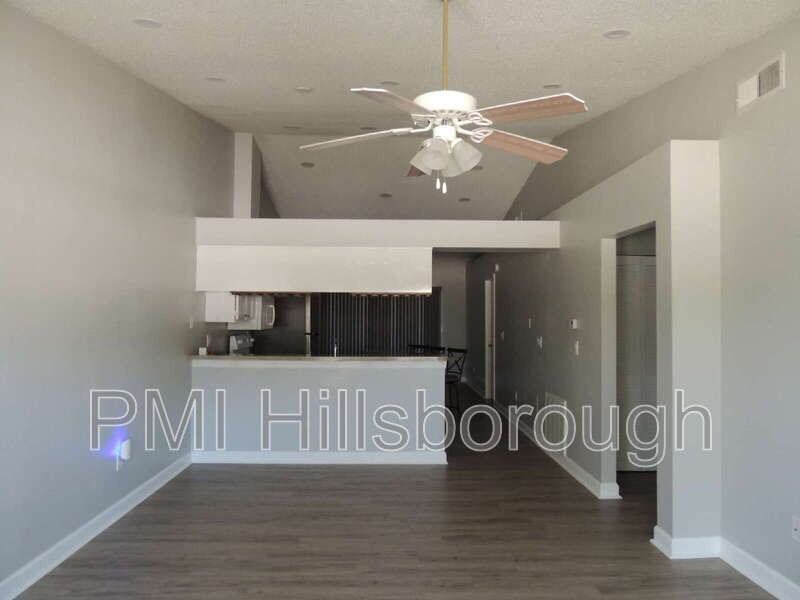 944 Burlwood St - Photo 7 of 37