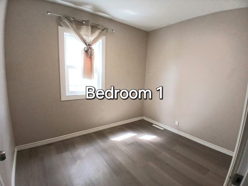 4629 118 Ave Nw - Photo 4 of 10