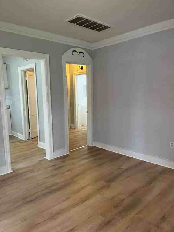 1704 Church St - Photo 5 of 35
