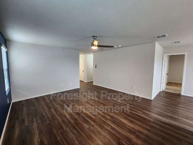 14428 Cloudview Way - Photo 5 of 17