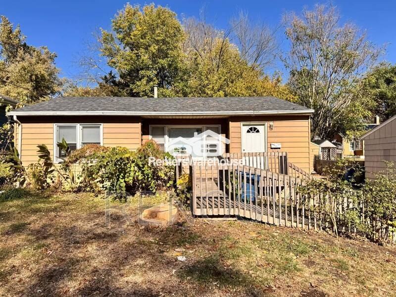 709 Bell Ave - Photo 6 of 18