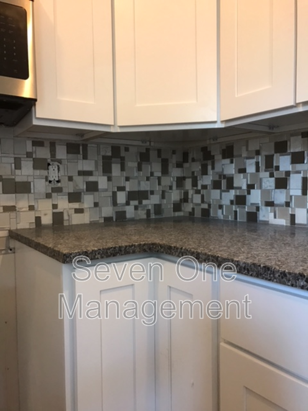 5205 Ridge Ave - Photo 3 of 13