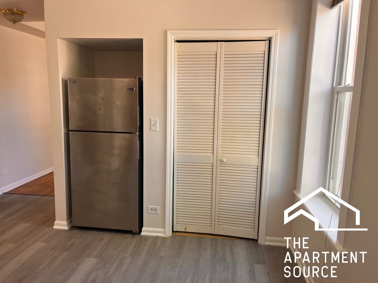 3227 S Carpenter St #2M - Photo 5 of 12
