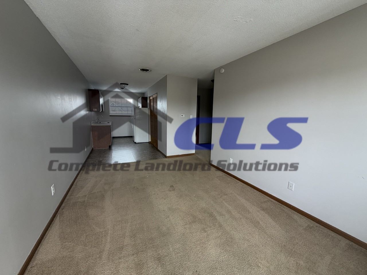820 Poplar Street - Photo 7 of 11