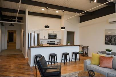 1119 North Summit Street (Wonder Bread) - Photo 3 of 18