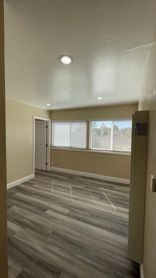 2637 Regent Street - Photo 6 of 50
