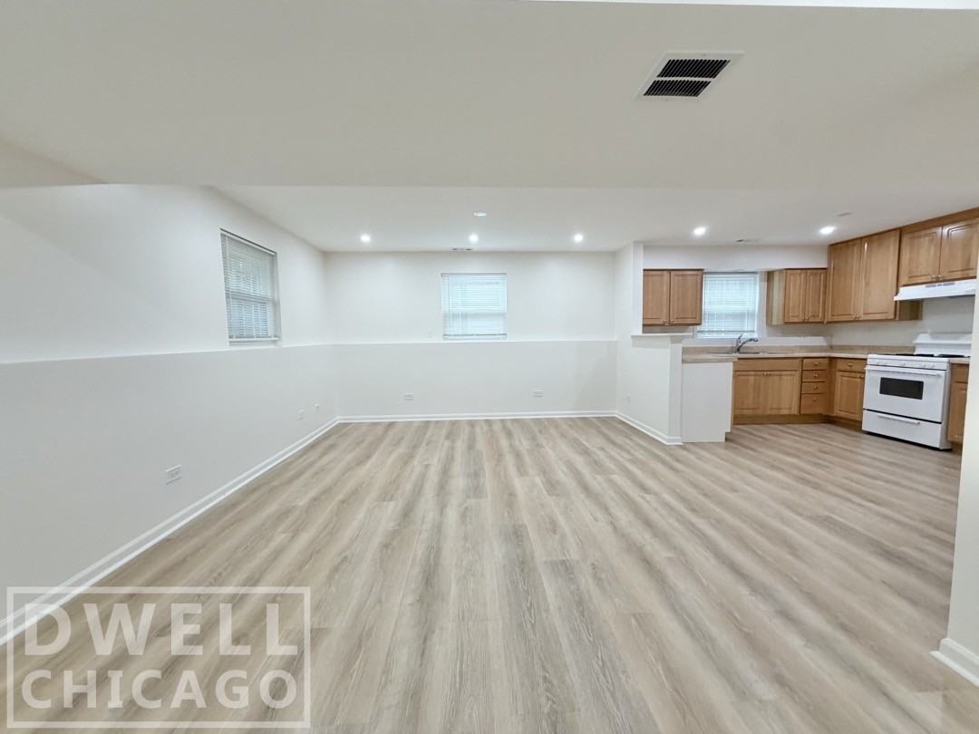 1411 Emerson St #G - Photo 5 of 17