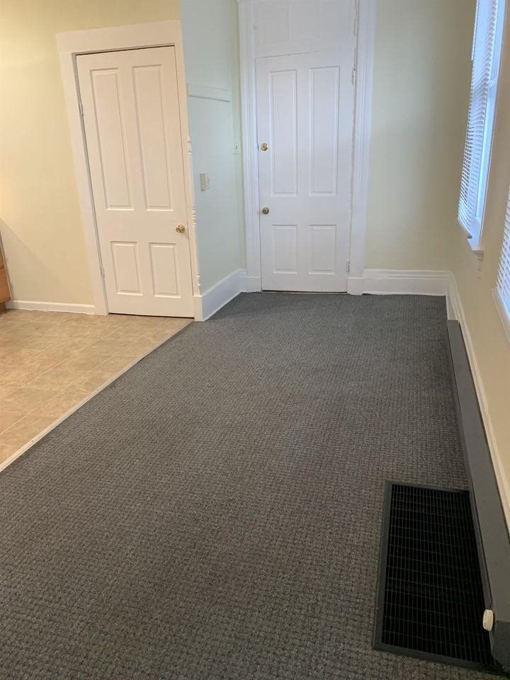 2714 Jefferson Avenue - Photo 6 of 19