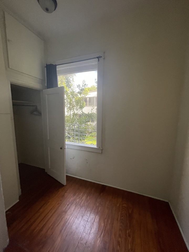 4620 St Charles - Photo 3 of 7