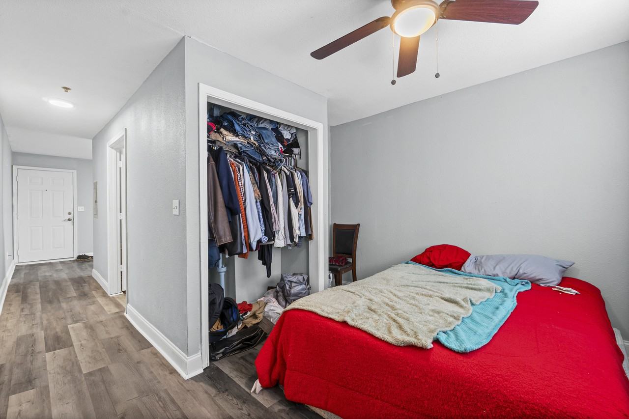College Heights Apartments - Photo 5 of 15