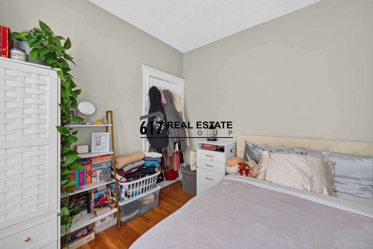 41 Bothwell Rd - Photo 7 of 14