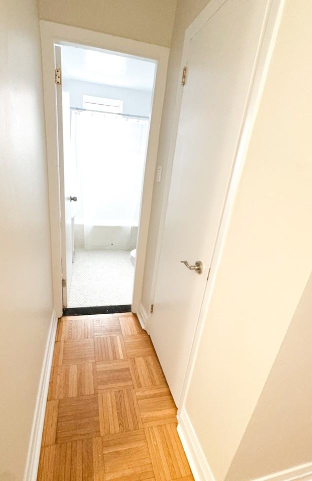 309 The Kingsway #204 - Photo 6 of 13