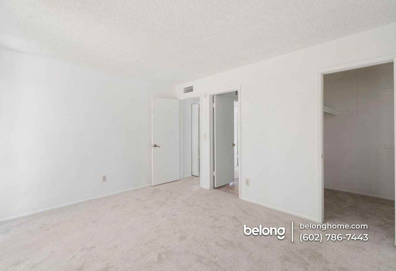2240 W Carson Dr - Photo 6 of 13