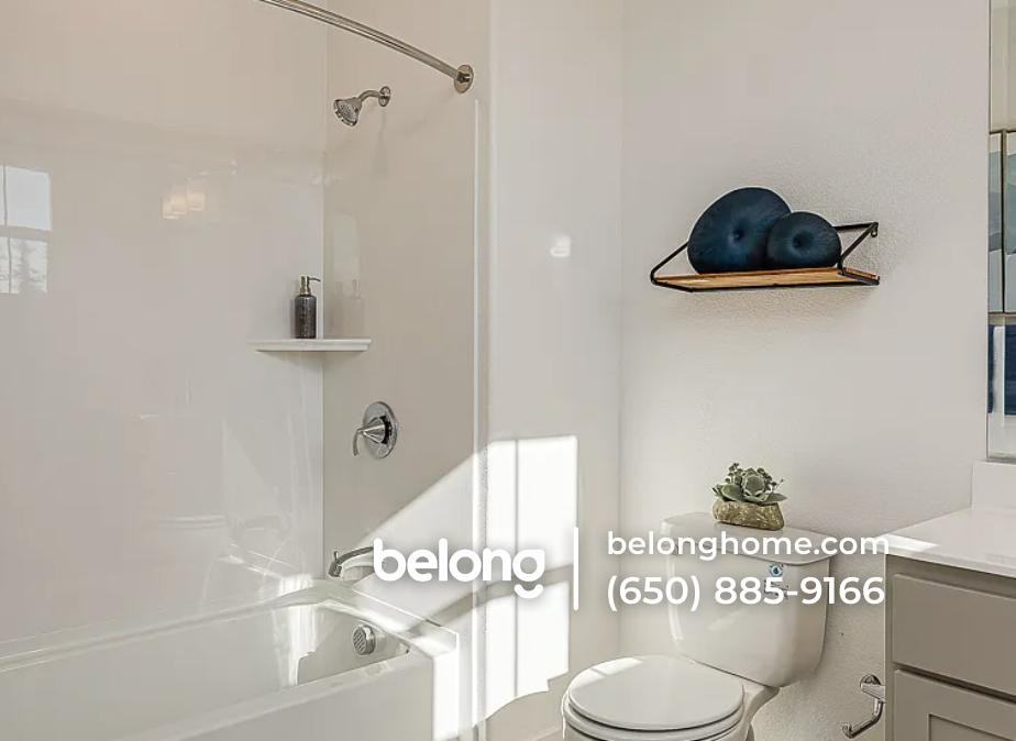 241 N N St - Photo 7 of 12