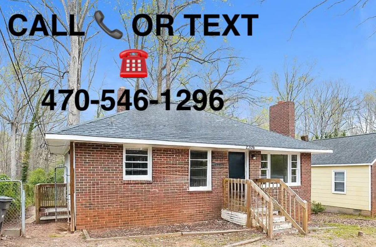 2305 Redbud Ln - Photo 2 of 7