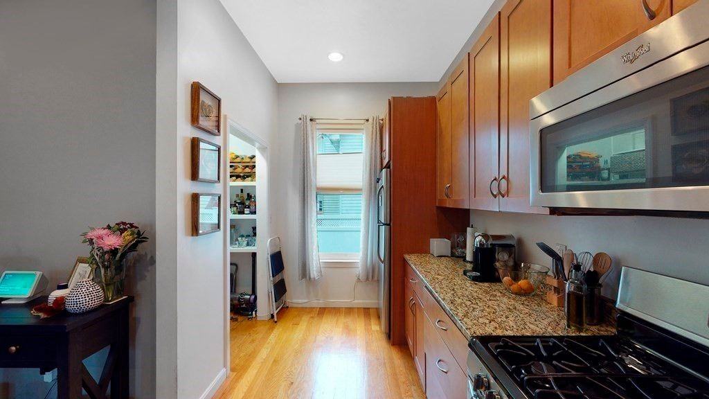 14 Holbrook St ##1 - Photo 3 of 20